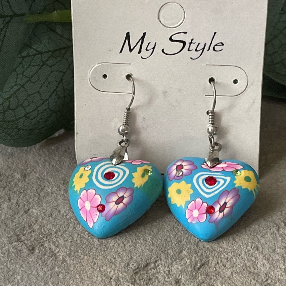Floral heart earrings